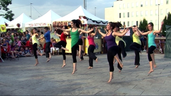 Cos de Dansa de l'Esbart a la Des-Plaça
