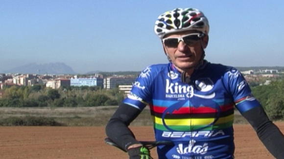 Javier Salamero, un ciclista campió del món als 50 anys