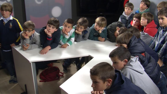 Alumnes de 4t de l'escola La Farga - Grup  2 - 8 de març de 2016