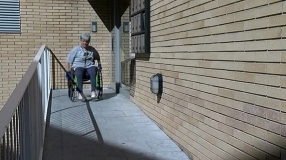 Superant barreres al Centre Pont