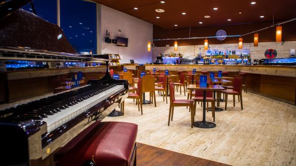 Esther Madrona afirma que aviat s'obrirà la licitació per a la concessió del Cafè Auditori