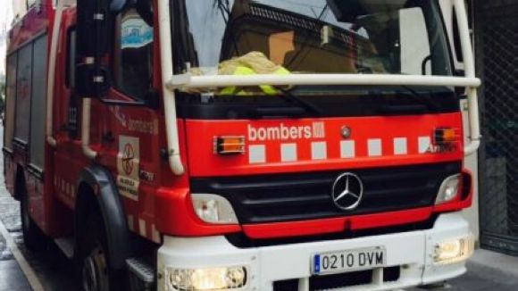 Un petit incendi afecta el gimnàs Invictus, al carrer de Santa Rosa