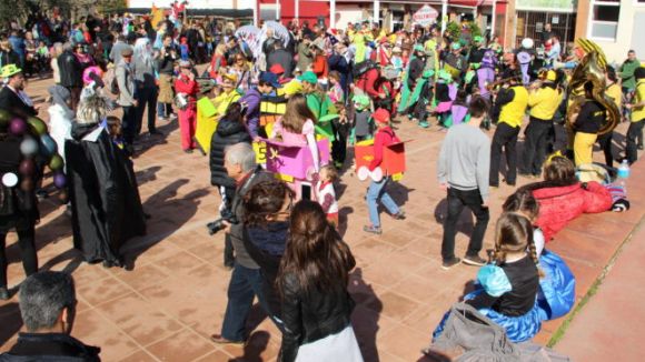 Valldoreix viu el Carnaval amb una nova rua, xocolatada i un concurs de disfresses