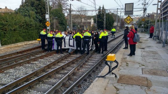 Suspès el judici a les encausades pel tall de vies el 8-M de 2018 per un error del jutjat