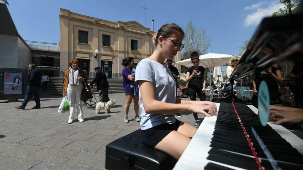 Alt: Tres pianos de cua ompliran de música Sant Cugat aquest dissabte