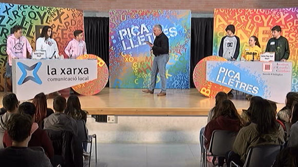 Institut L'Estatut (Grup B) - Institut Palau Ausit (Grup A)