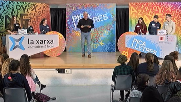 Institut Federica Montseny (Grup B) - Institut Rovira-Forns (Grup A)