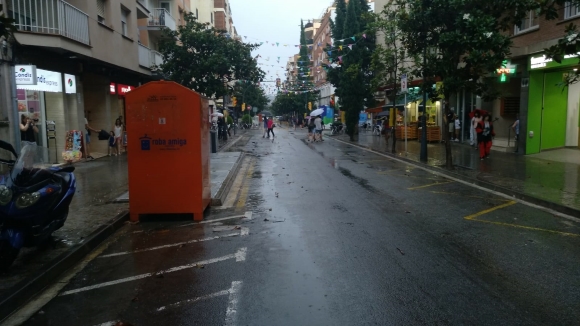 La pluja marca l'inici de la Festa Major a Sant Cugat