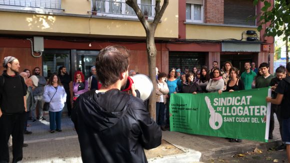 El Sindicat de Llogateres engega una campanya contra les 'clàusules abusives' de les immobiliàries