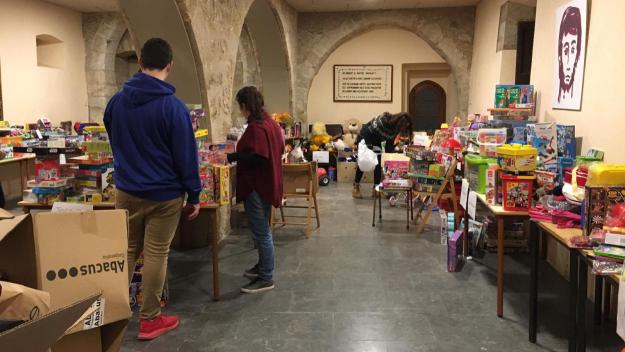 Últims dies per col·laborar en la campanya solidària 'Un nen, una joguina'