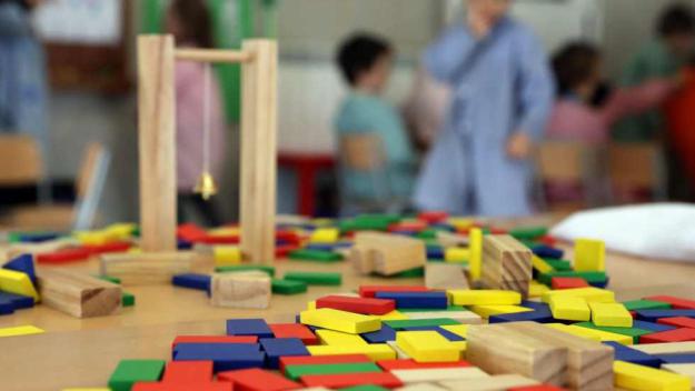 Comença la matriculació als centres escolars per a segon cicle d'infantil, primària i secundària