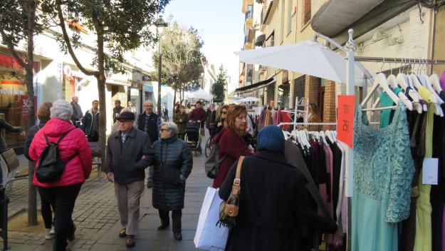 El comerciants de Sant Cugat celebren l''Estocs a Fora' preocupats per les vendes