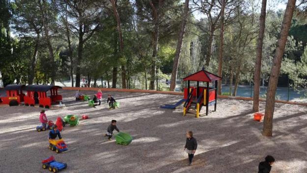 Cs vol que es garanteixin les deduccions fiscals per a l'escola concertada