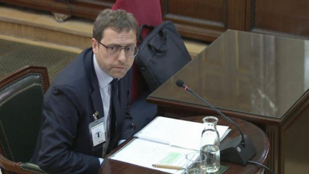 Albert Royo desvincula el Diplocat de l'organització de l'1-O