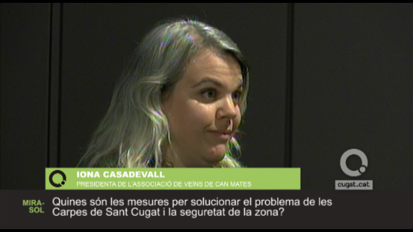 Iona Casadevall, presidenta de l'AV de Can Mates, pregunta sobre les carpes Sant Cugat