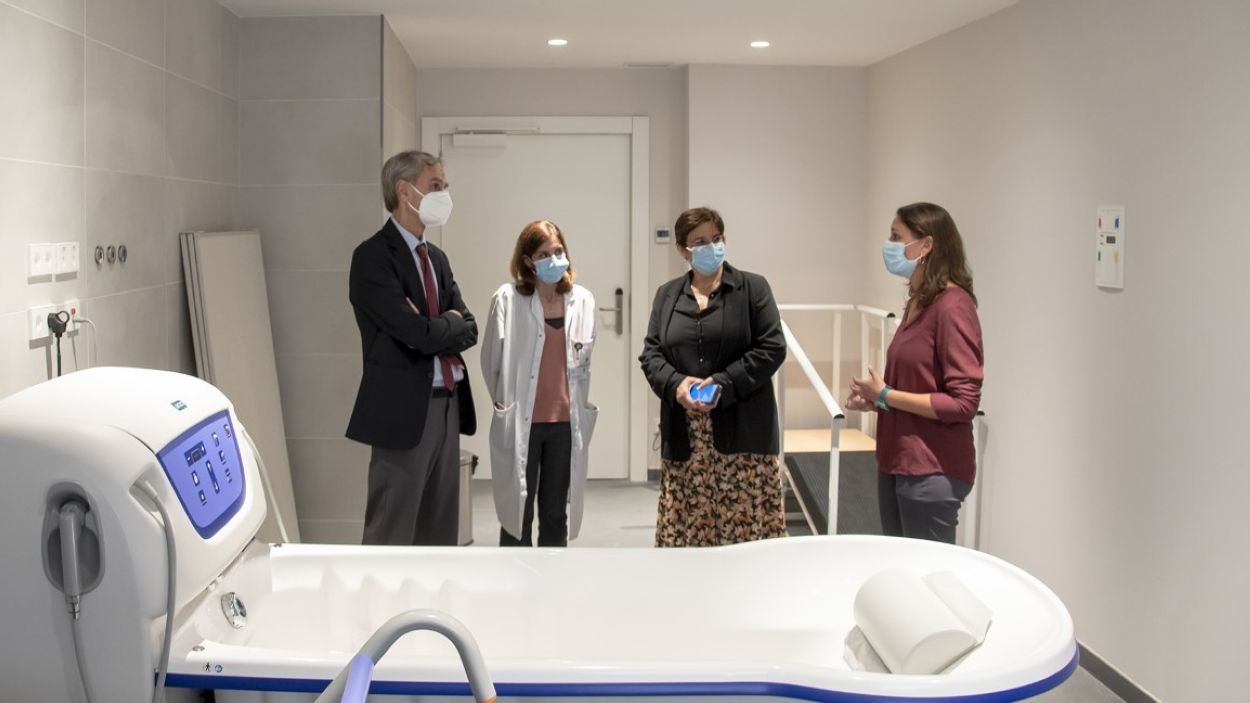 L'oncòleg Eduardo Bruera, investit doctor honoris causa per la UIC