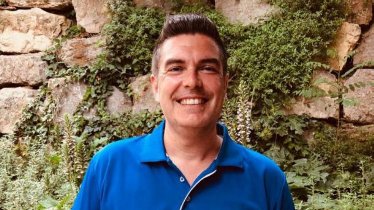 L'entrenador de l'Olimpyc Floresta, Carlos Nicolás, renova per una temporada més