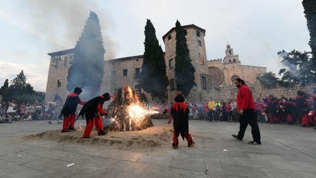 Alt: Fa 13 anys, arribava per primera vegada la Flama del Canigó a Sant Cugat