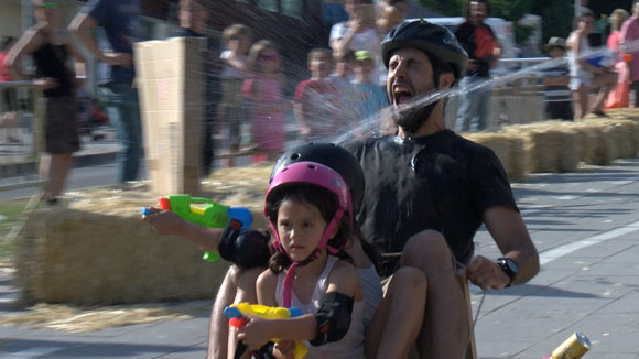 El llitboard combat la calor amb aigua i velocitat