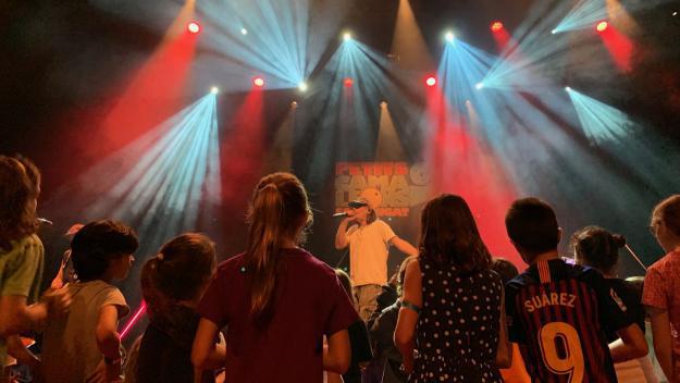 El 8è Petits Camaleons ha fet ballar i cantar a més de 8.400 persones en una edició de rècord