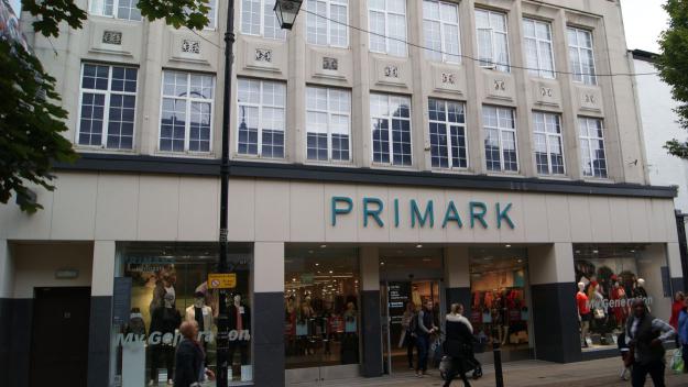 Primark busca 80 dependents per a la botiga que obrirà enguany a Sant Cugat
