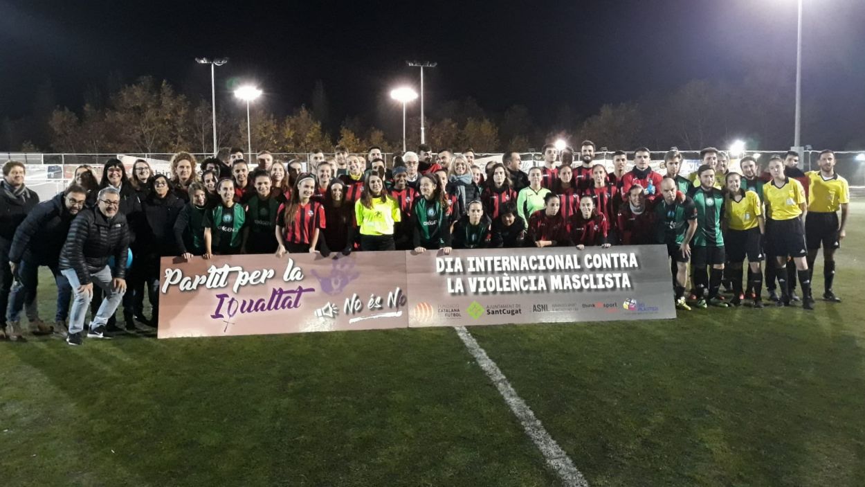 El SantCu i el Mira-sol derroten la Violència Masclista amb un festival de gols