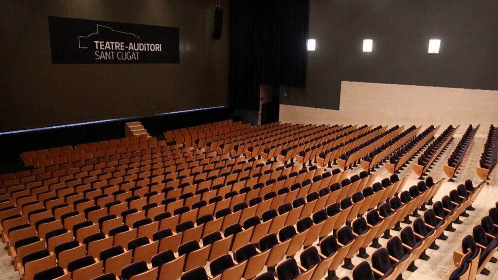 Alt: El Teatre-Auditori de Sant Cugat, Premi ARC 2019 a la millor programació