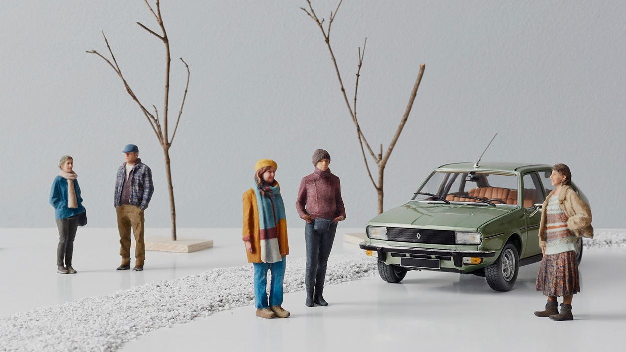 Exactrius i un hipnotitzador protagonitzen el còctel de 'Cançó per tornar a casa'