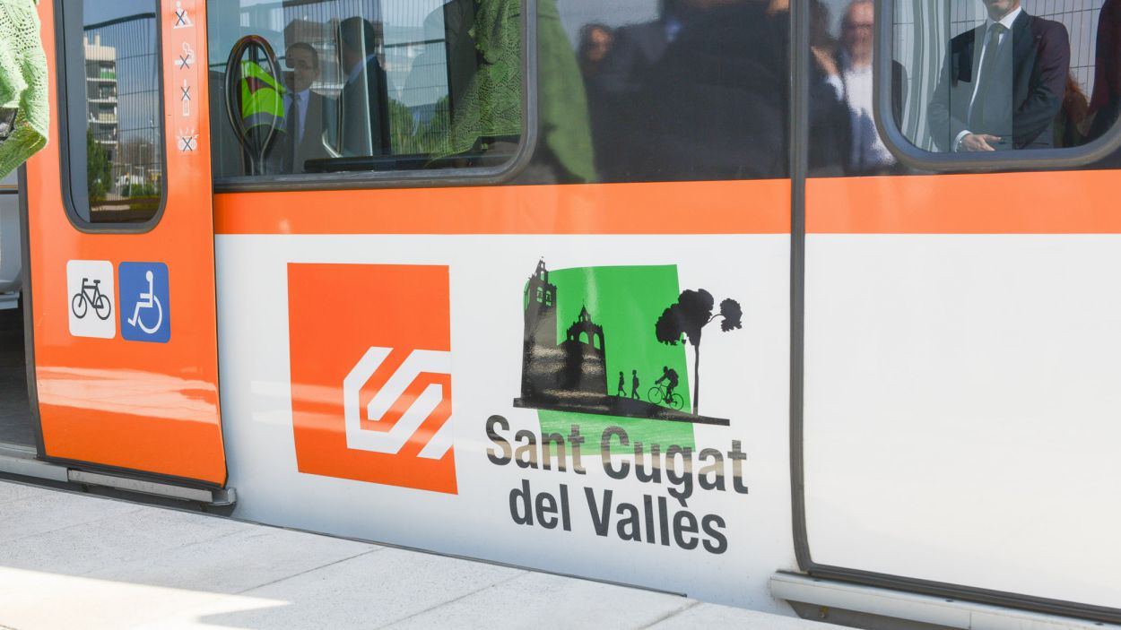 Els FGC operaran amb serveis mínims per la vaga general del 8 de març