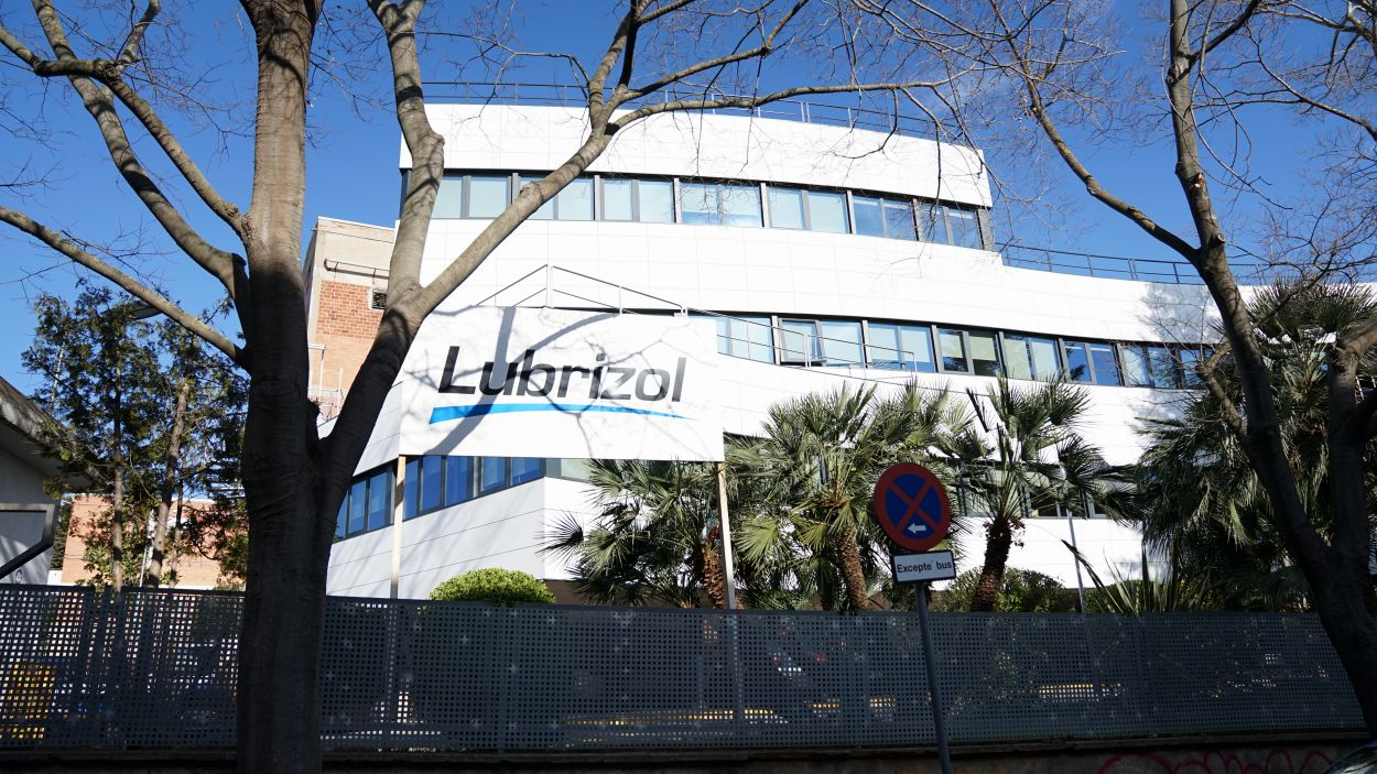 Lubrizol, una planta química al nucli urbà de Sant Cugat que inquieta l'associació local de Pimes