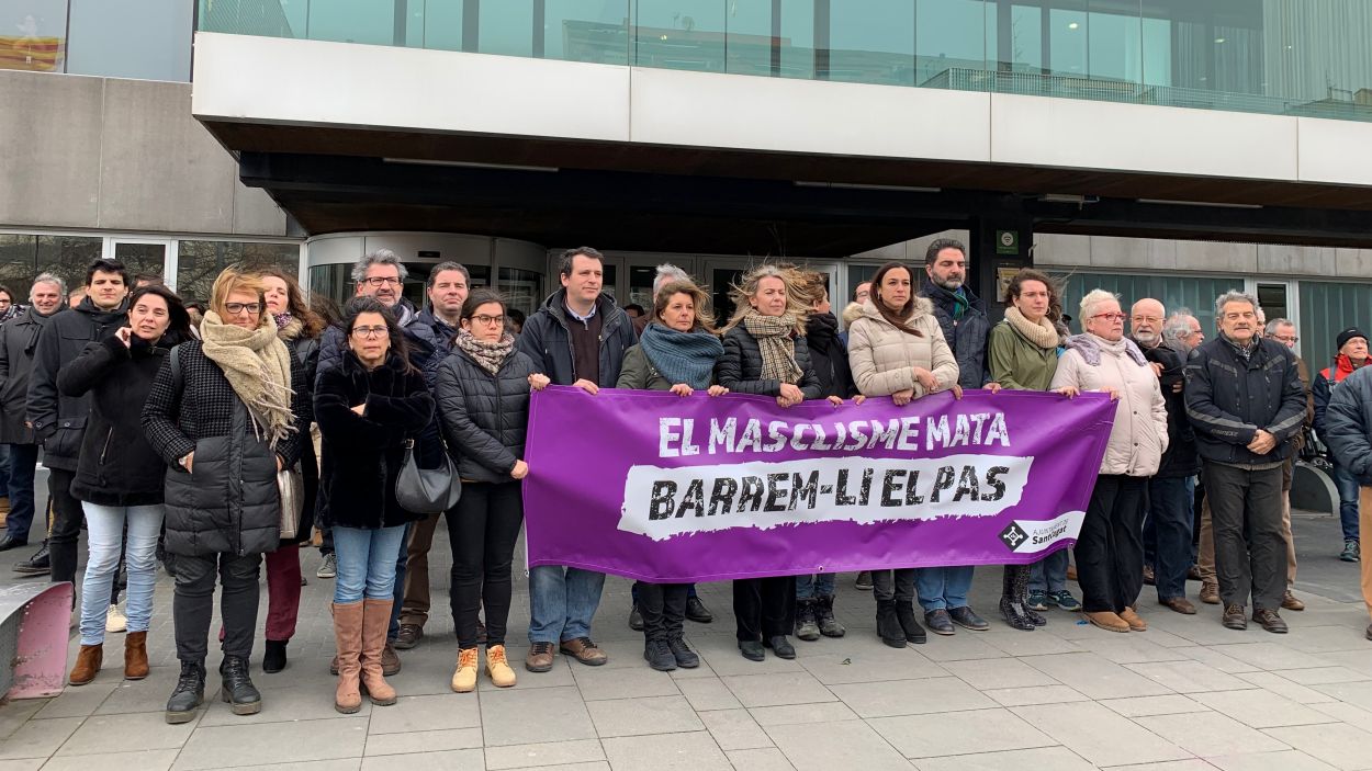 Sant Cugat es concentra pel nou crim de violència masclista a Terrassa