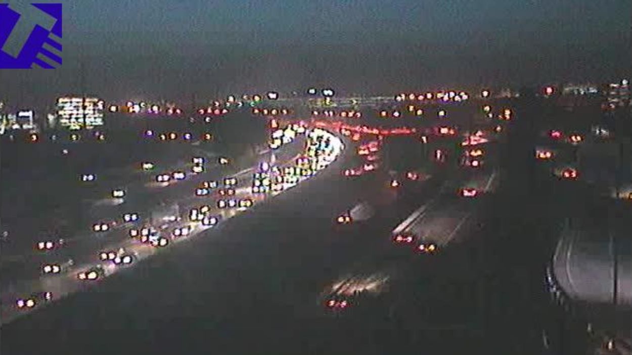 Tres quilòmetres de retencions a l'AP-7 a Sant Cugat per un accident