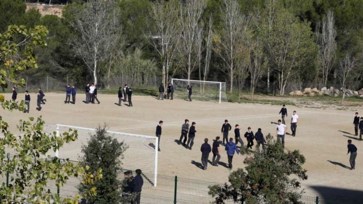 Els centres educatius de Sant Cugat tanquen la setmana amb quatre grups confinats