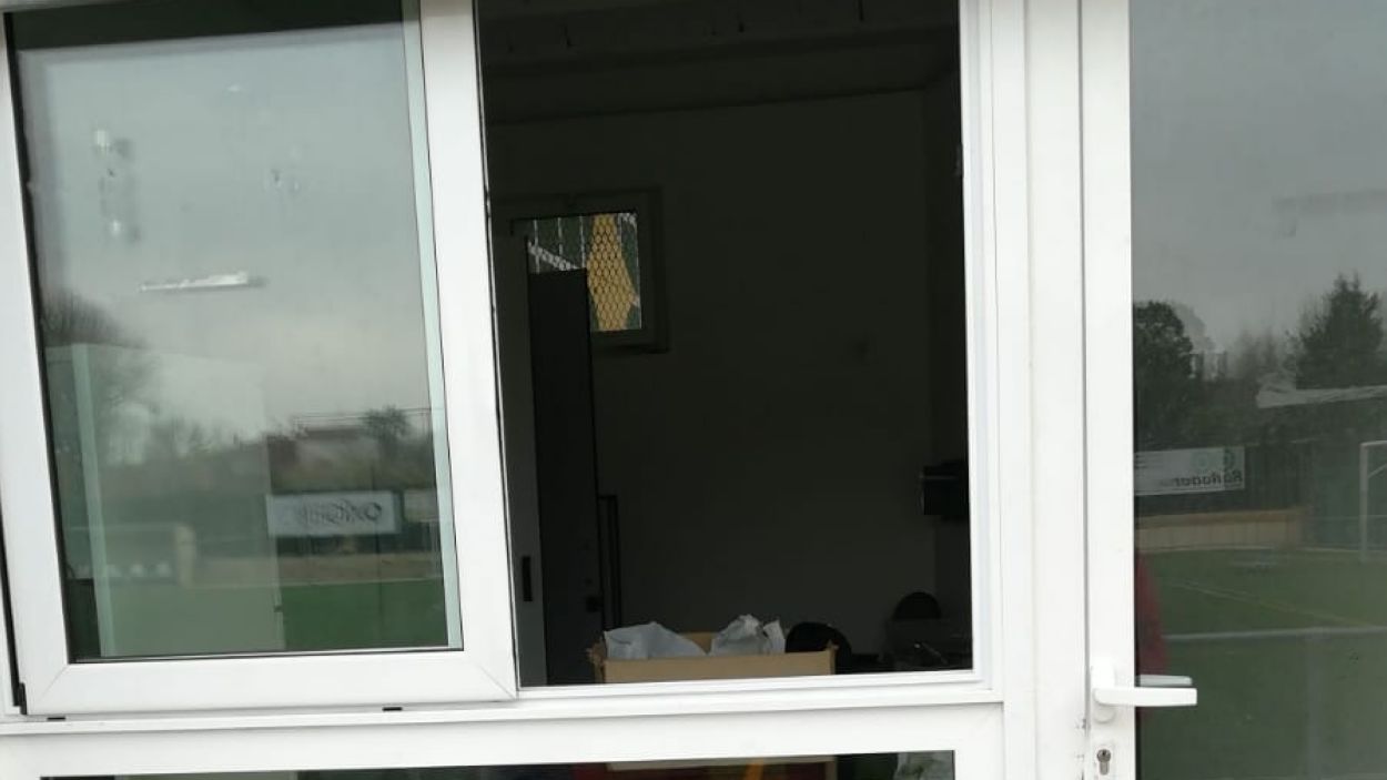 El camp del Mira-sol pateix nous robatoris i desperfectes la matinada de dissabte