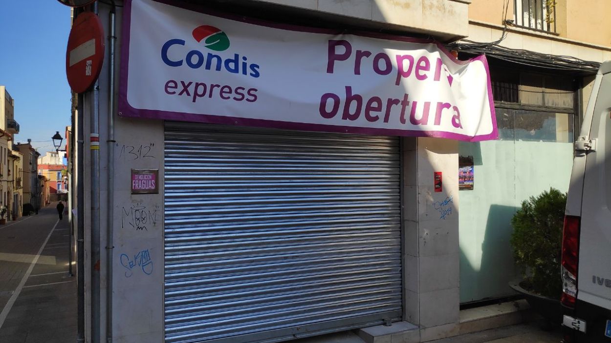 Nou Condis Express a la plaça de Sant Pere