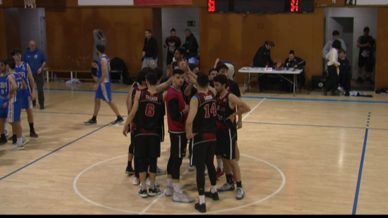 La UESC masculina ensopega i cedeix la segona plaça a un Ripollet més efectiu