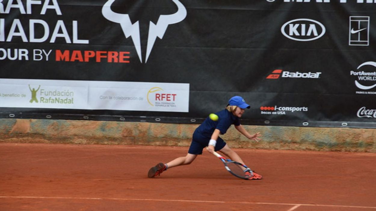 Més de 400 tennistes disputen el torneig Rafa Nadal sota estrictes mesures a Valldoreix