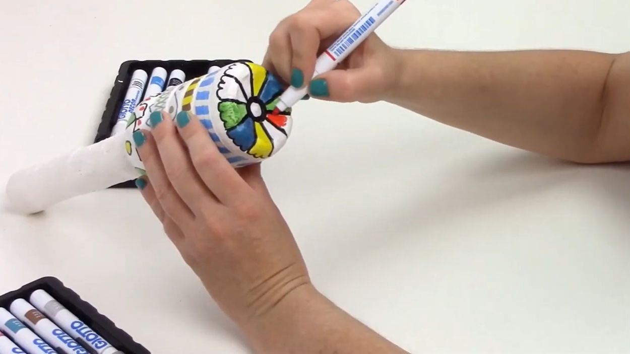 Manualitats fàcils i sostenibles, la proposta d'Abacus cooperativa