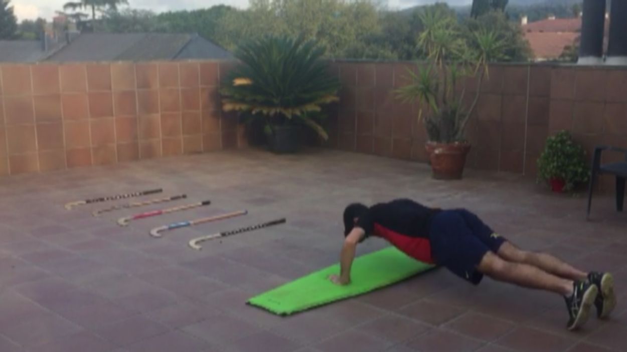 Pau Gilabert continua movent l'estic, tot i l'aturada de la competició