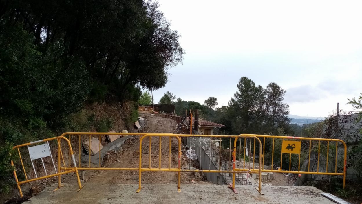 Aturades les obres d'emergència a l'avinguda Pere Planas de la Floresta