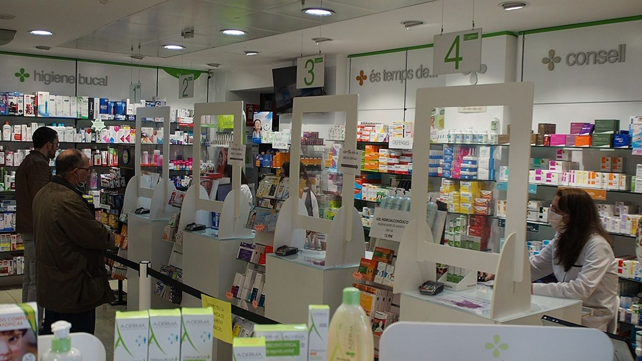 Les farmàcies de Sant Cugat es mobilitzen per garantir la disponibilitat de mascaretes infantils