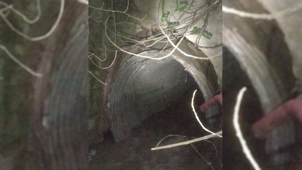 Pas alternatiu a la carretera de Vallvidrera, afectada per un esfondrament a l'altura de Sant Cugat