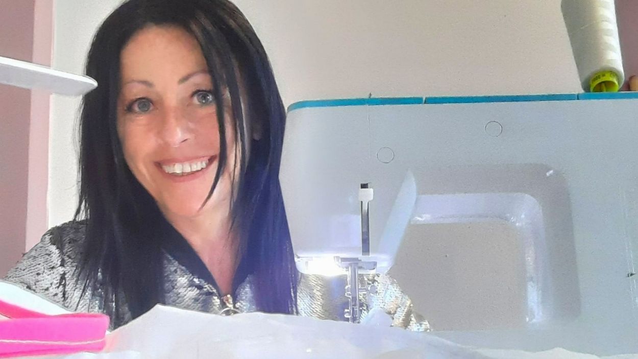 Mascaretes Solidàries Sant Cugat supera les 5.500 peces de protecció autofabricades