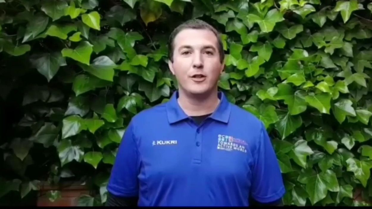 L'European International School of Barcelona llança un repte esportiu per arribar als 500.000 salts