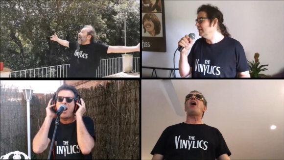 El grup The Vinylics versiona el tema Lady Madonna, dels Beatles