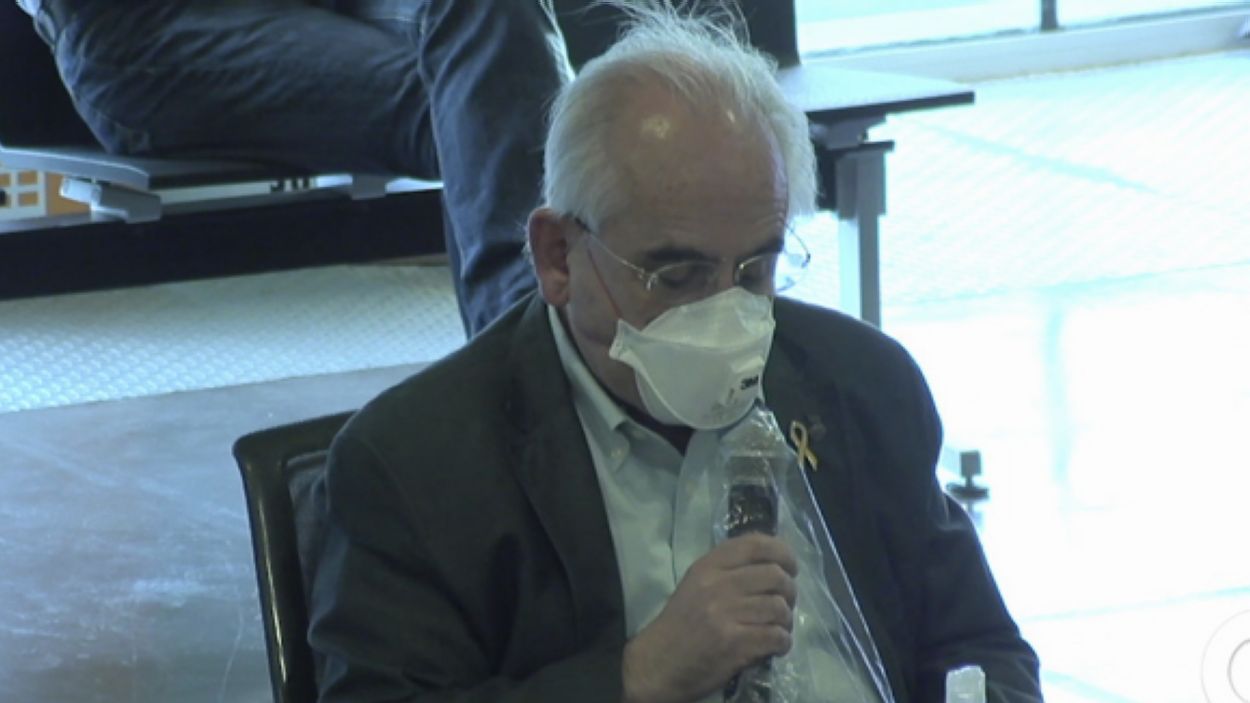 Puigdomènech qüestiona la idoneïtat de celebrar un ple presencial en plena fase 0