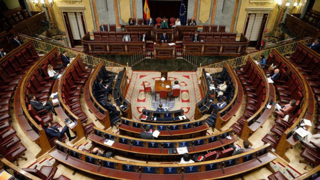 Una vintena de santcugatencs concorre a les llistes del 23-J