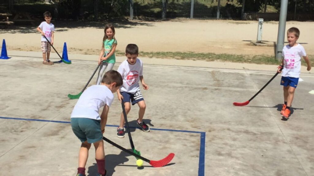 Alt: Comença el partit! Aquests són els casals d'estiu esportius de Sant Cugat