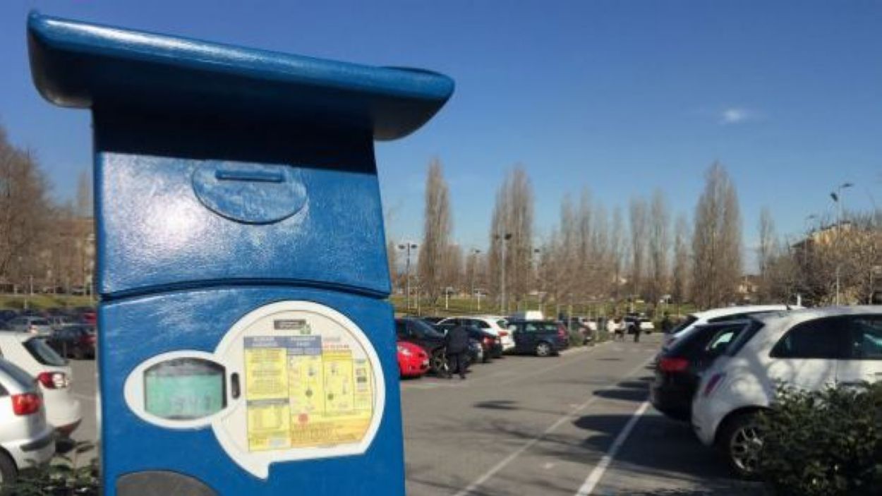 Les àrees verda i blava d'aparcament tornen a ser de pagament