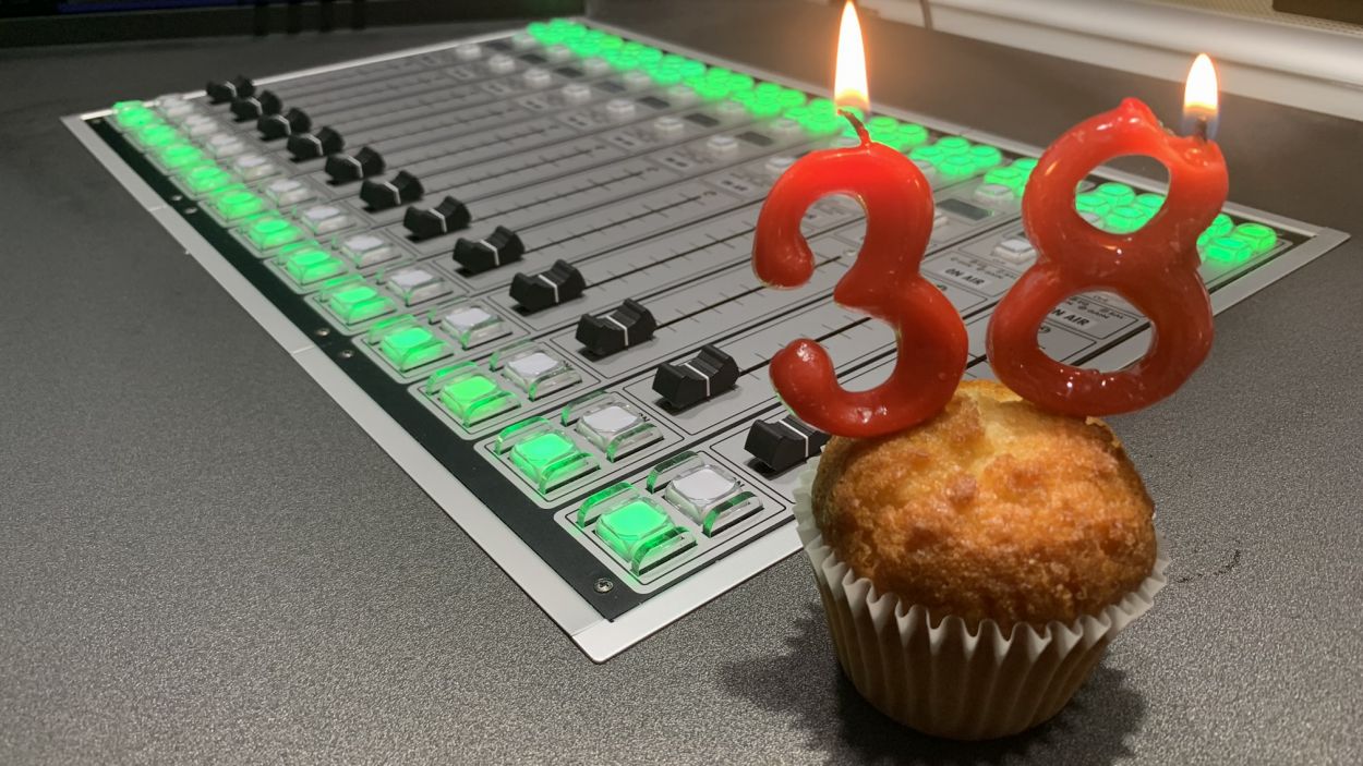 Dissabte fem 38 anys, celebra-ho amb nosaltres!